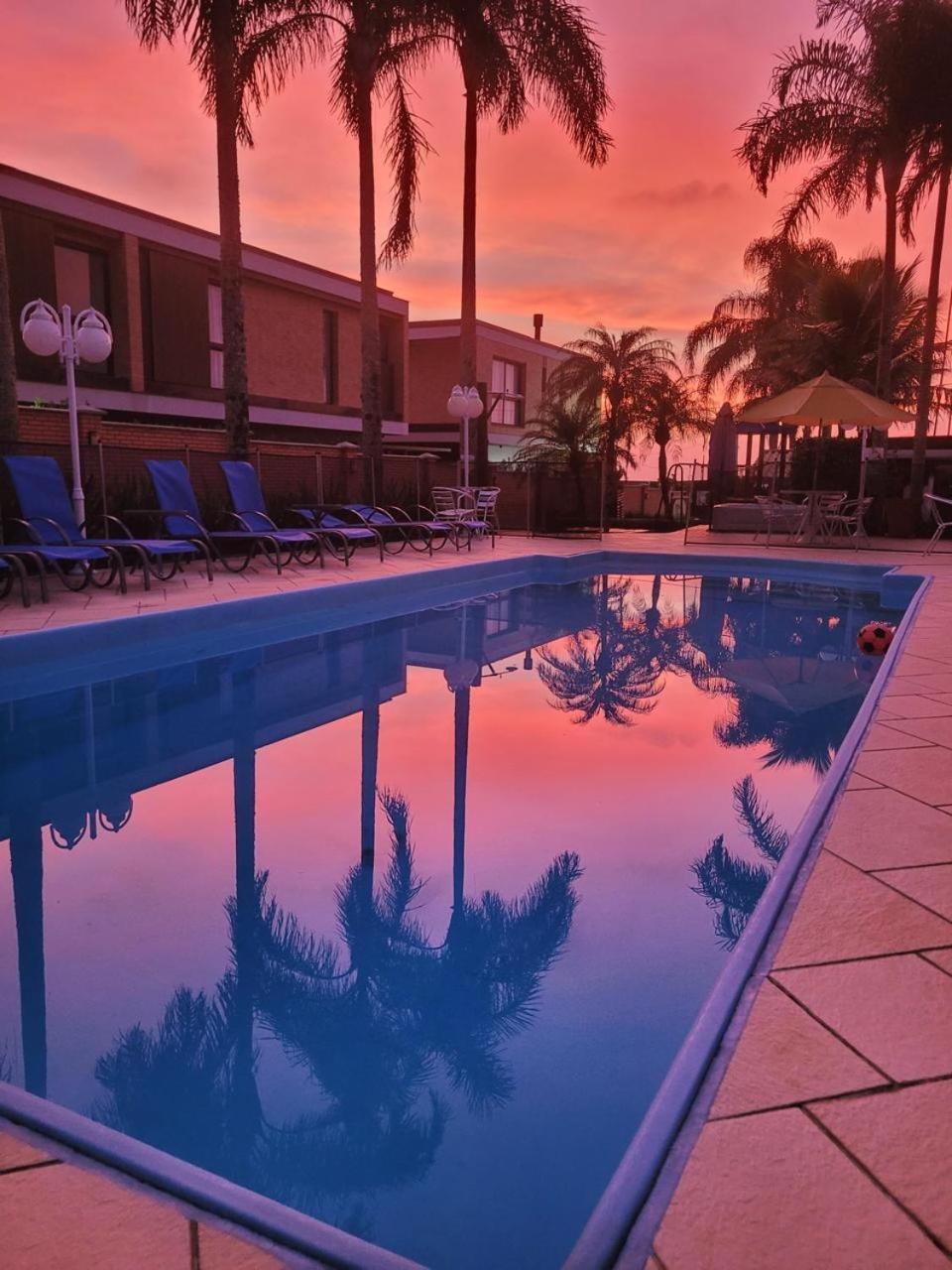Ponta Do Lobo Inn